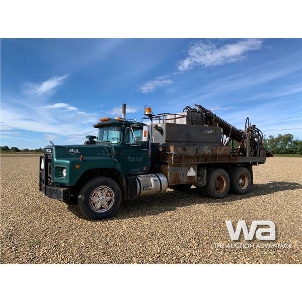 1990 MACK RB 688S DRILL TRUCK