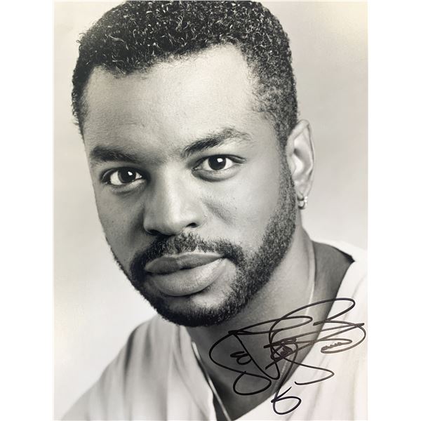 Star Trek LeVar Burton Signed Photo