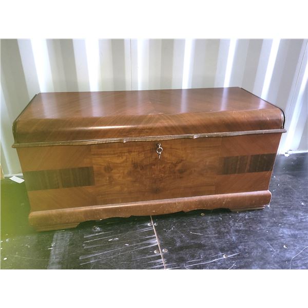 Lane Cedar Chest C