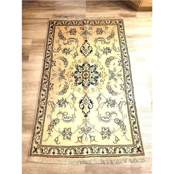 Nain Persian Wool Rug C