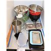 Image 1 : LOT ARTICLES DE CUISINE ASST