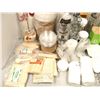 Image 2 : LOT "TAKE OUT" ASST