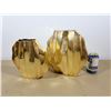 Image 1 : ENS DE 2 VASES EN MÉTAL