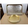 Image 1 : LOT DE 2 PLATEAUX ASST