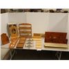 Image 1 : LOT D'ARTICLES EN BOIS ASST