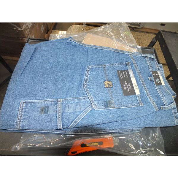 2 Pairs Of Men's Jeans