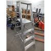 Image 1 : 6ft Aluminum Platform Ladder