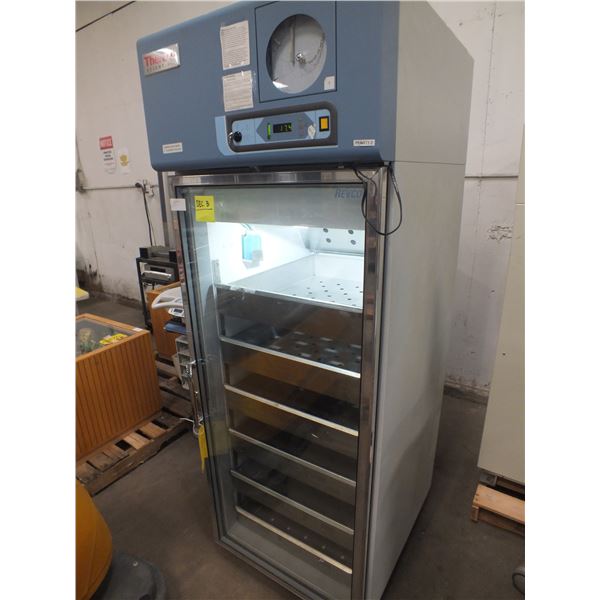 Thermo Scientific Medi Cooler w/ Keys