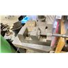 Image 2 : FLOOR STAND DRILL PRESS WITH VISE