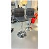 Image 2 : 2 SWIVEL BAR STOOLS WITH CHROME BASES. HEIGHT RANGE 24-31"