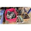 Image 3 : 2 PALLETS MISC MERC OUTBOARD 2 STROKE COMPONENTS. PISTONS, CARB ETC