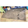 Image 1 : 4 X RUBBER MATS HEAVY DUTY 3X4' AND 3X3'