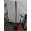Image 1 : Ridgid Stock Stand, Hand Tamper