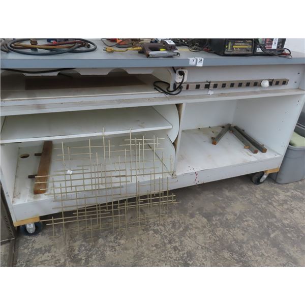 Mica 7' Rolling Electrified Worktable