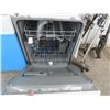Image 2 : New Frigidaire White Dishwasher