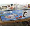 Image 2 : Mini Wild Cat RC Speed Boat In Box