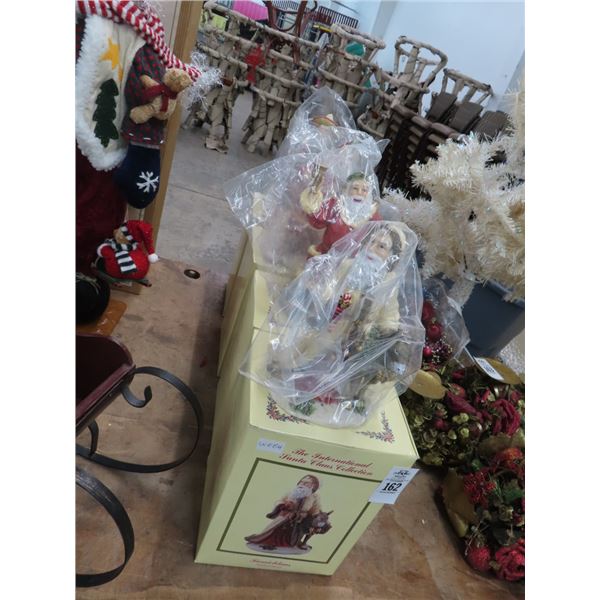 Santas From Around The World - Set of 4