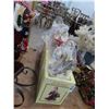 Image 1 : Santas From Around The World - Set of 4