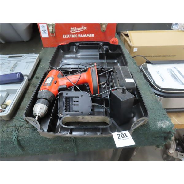 B & D  Cordless Drill w/Battery/Charger and Case