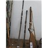 Image 1 : Compound Bows 2, Rifle Décor
