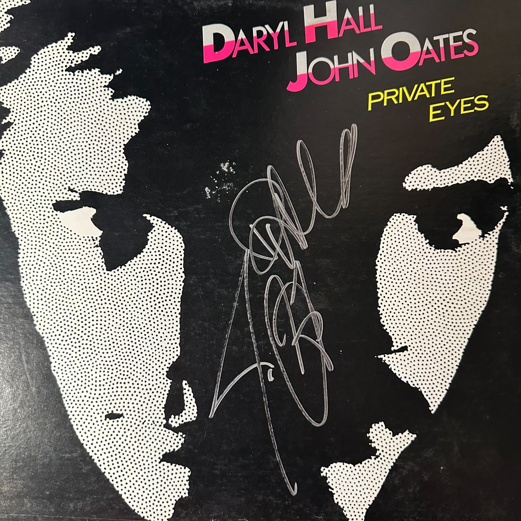 Hall and Oates Autographed ALBUM
