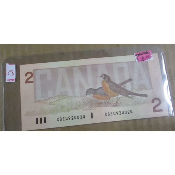 1986 CANADA $2 BILL (POKER HAND SERIAL NUMBER 2'S & 4'S)