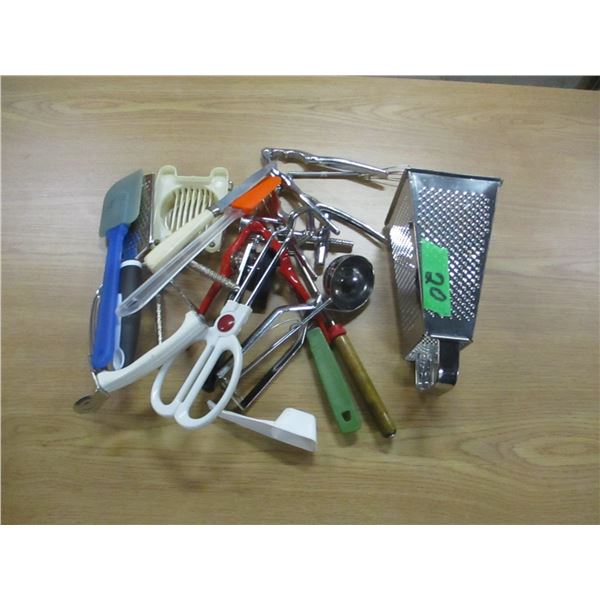 BOX C/W UTENSILS, SHREDDER, ETC