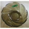 Image 1 : COLLECTABLE:  COLORED GLASS BOWL
