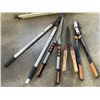 Image 2 : LOT OF GARDEN TOOLS AND 2 STEP LADDER