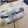 Image 3 : CASE OF 60 ANTI-FOG SAFETY GOGGLES