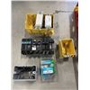 Image 3 : TRAY OF BREAKERS, ELECTRICAL BOXES AND MORE