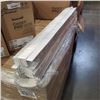 Image 3 : 3 WHITE FAUX WOOD 38X46 BLINDS