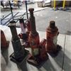 Image 2 : 6 BOTTLE JACKS