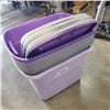 Image 2 : 6 STORAGE TOTES WITH LIDS