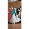 Image 2 : BOX OF ESTATE GOODS