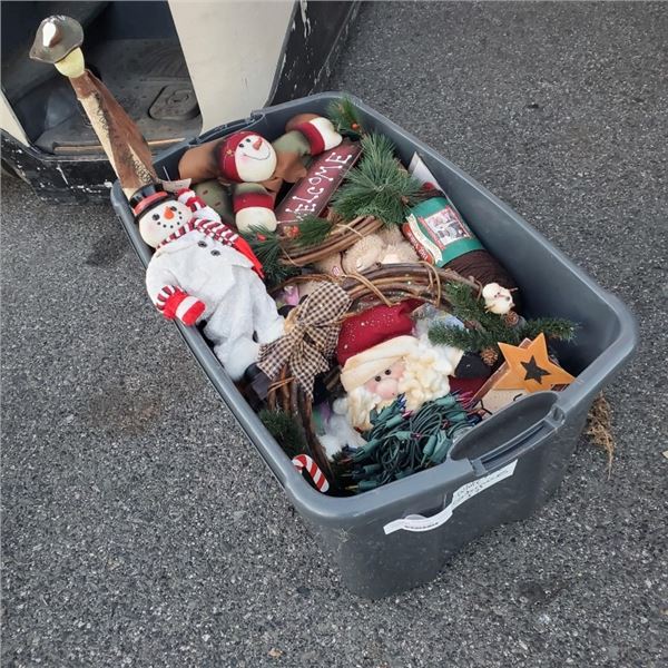 LARGE BIN OF XMAS DECOR ITEMS