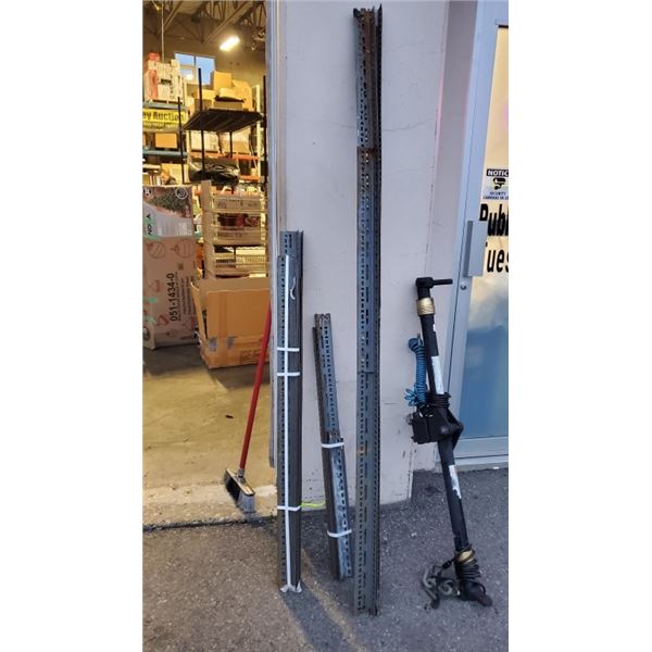 LOT OF ANGLE IRON