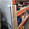 Image 2 : 6 ALUMINUM PIPES, APPROX. 5' LONG