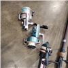 Image 2 : 3 COLLAPSIBLE FISHING RODS WITH REELS, AND FLOORWALKER LURE