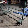 Image 2 : LARGE GREEN METAL RACK