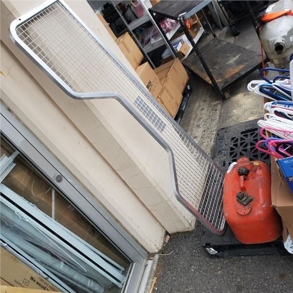 5TH WHEEL TRUCK TAILGATE CAGE AND MARINE GAS TANK