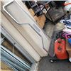 Image 1 : 5TH WHEEL TRUCK TAILGATE CAGE AND MARINE GAS TANK
