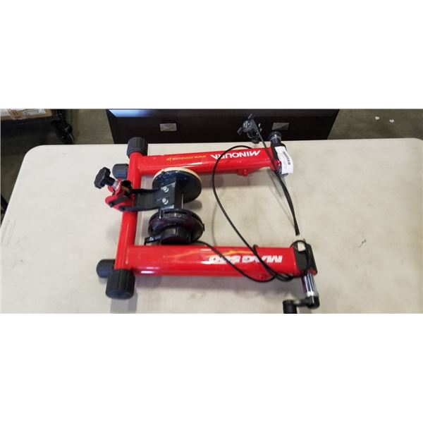 MINOURA MAG 500 BIKE TRAINER