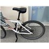 Image 2 : BLACK GIANT BIKE