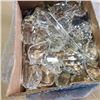 Image 2 : BOX OF CHANDELIER HANGING CRYSTALS