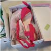 Image 2 : 2 NEW PAIRS OF WOMENS SHOES, SIZE 10.5 AND 11