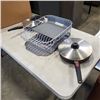 Image 1 : KITCHENAID DISH RACK AND 2 WOLL REMOVABLE HANDLE FRY PAN/SAUCEPANS.