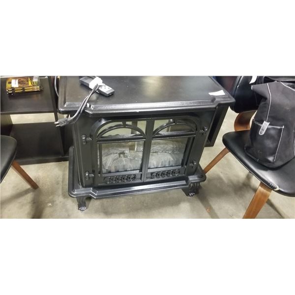ELECTRIC FIREPLACE WITH REMOTE WORKING