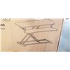 Image 2 : BLACK DESK RISER