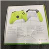 Image 2 : XBOX WIRELESS CONTROLLER, ELECTRIC VOLT - TESTED WORKING